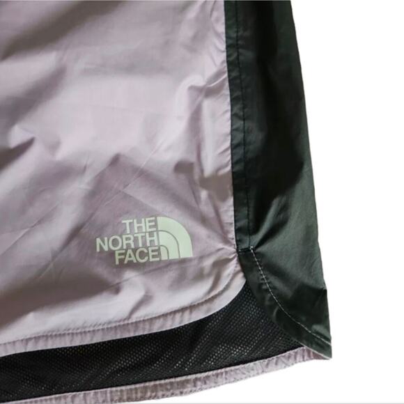 The North Face Hydrenaline 2000 woven shorts in lilac and black Plus Size 3X New - Picture 14 of 14